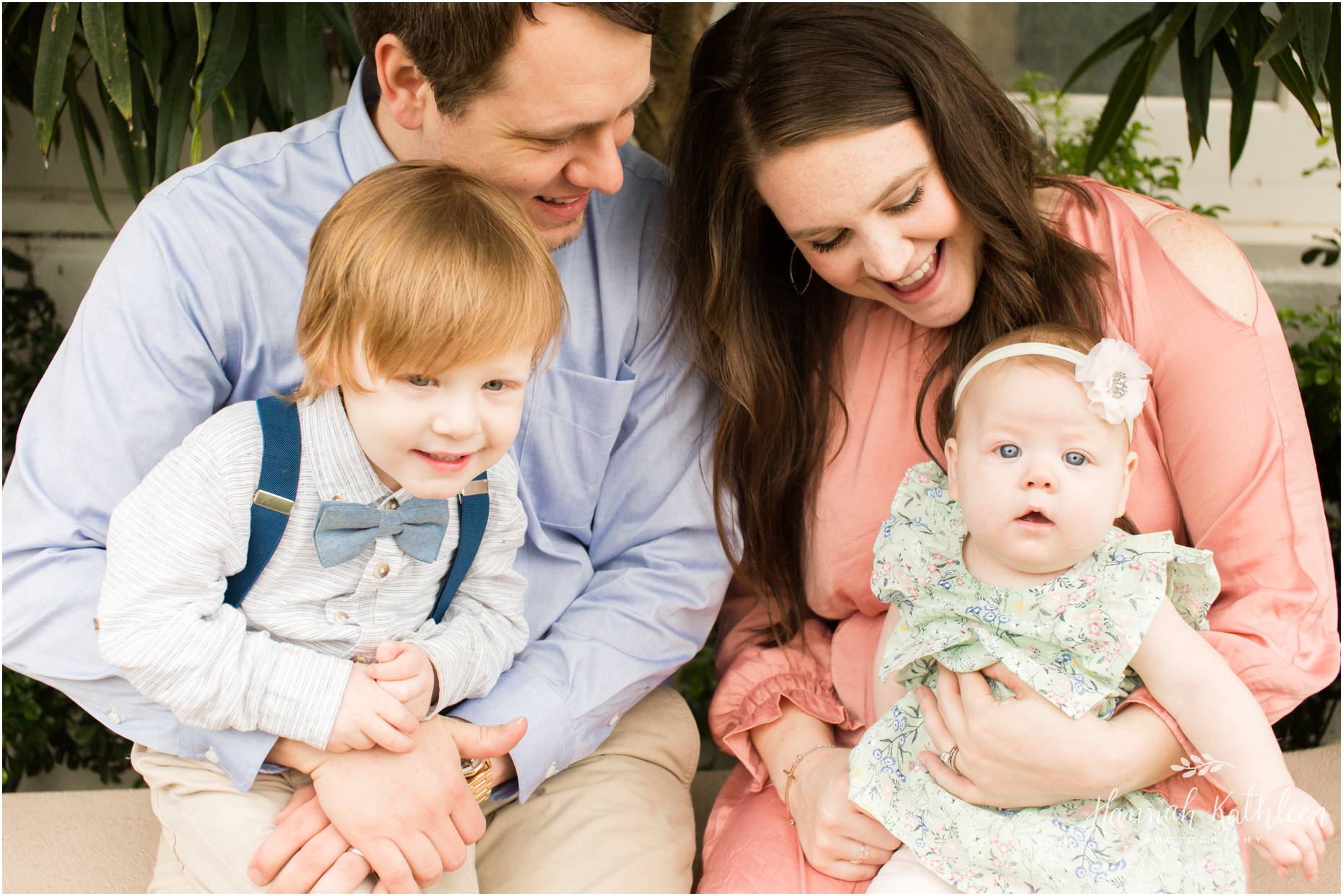 Buffalo_NY_Botanical_Gardens_Family_Photographer_0001.jpg