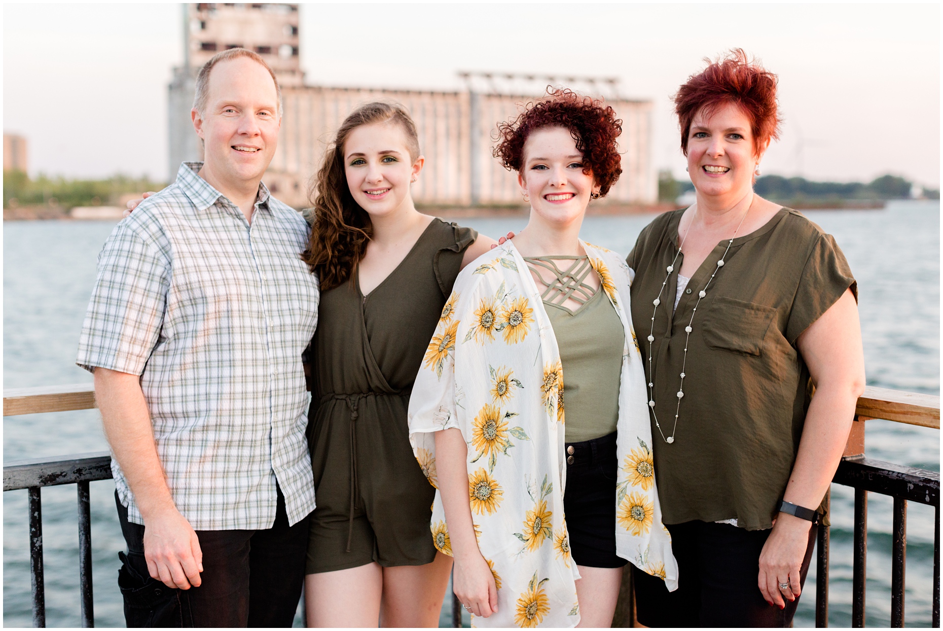 Armstrong_Family_Pictures_Photography_Outer_Harbor_Gallagher_Buffalo_New_York