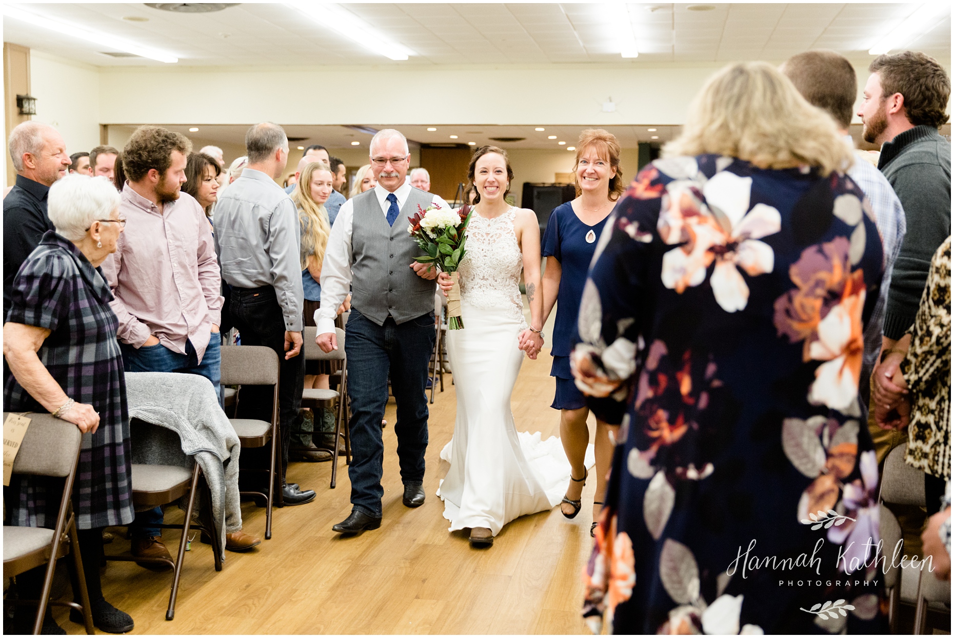 Buffalo_Brian_Jessica_Fall_Autumn_Wedding_Photographer