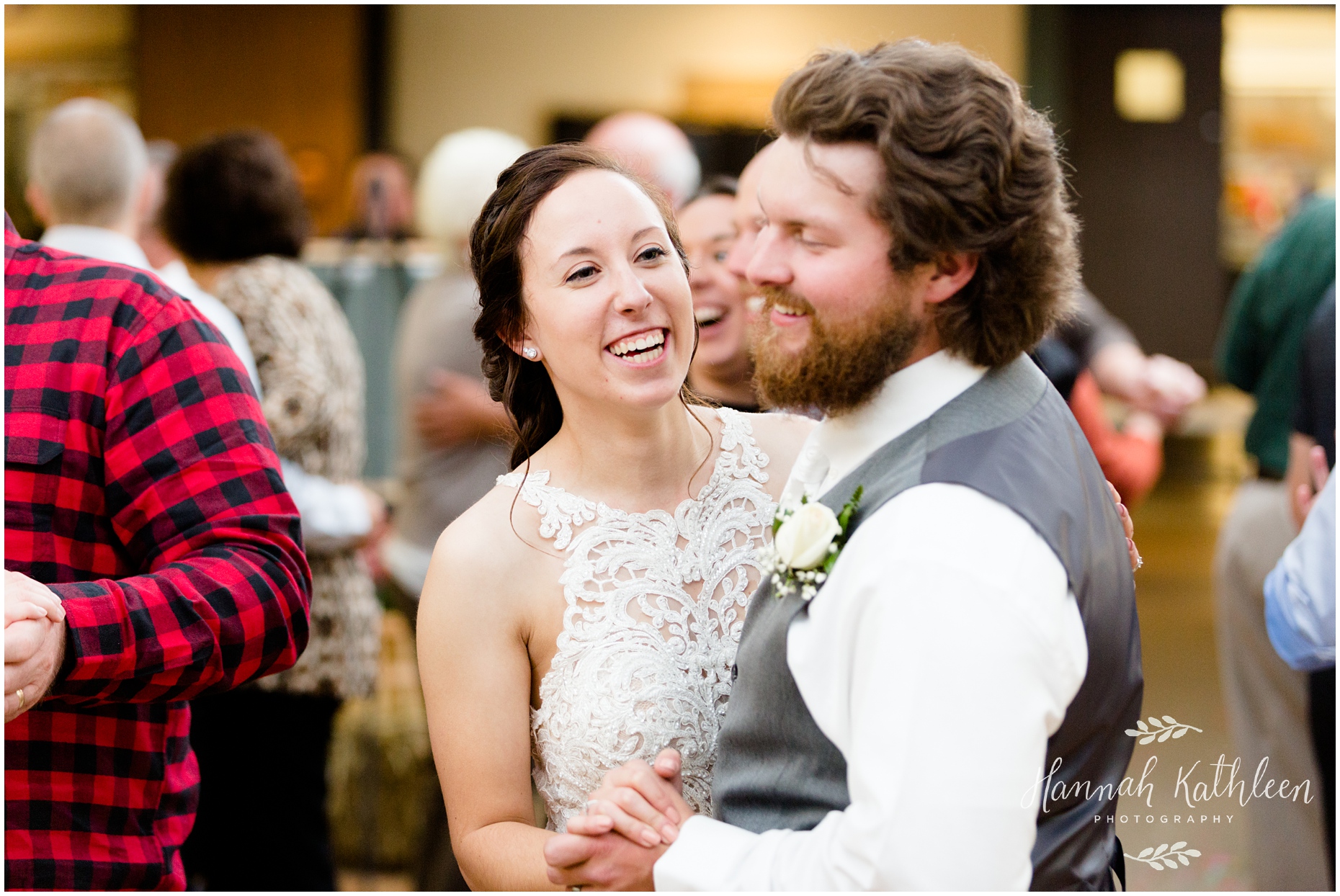 Buffalo_Brian_Jessica_Fall_Autumn_Wedding_Photographer