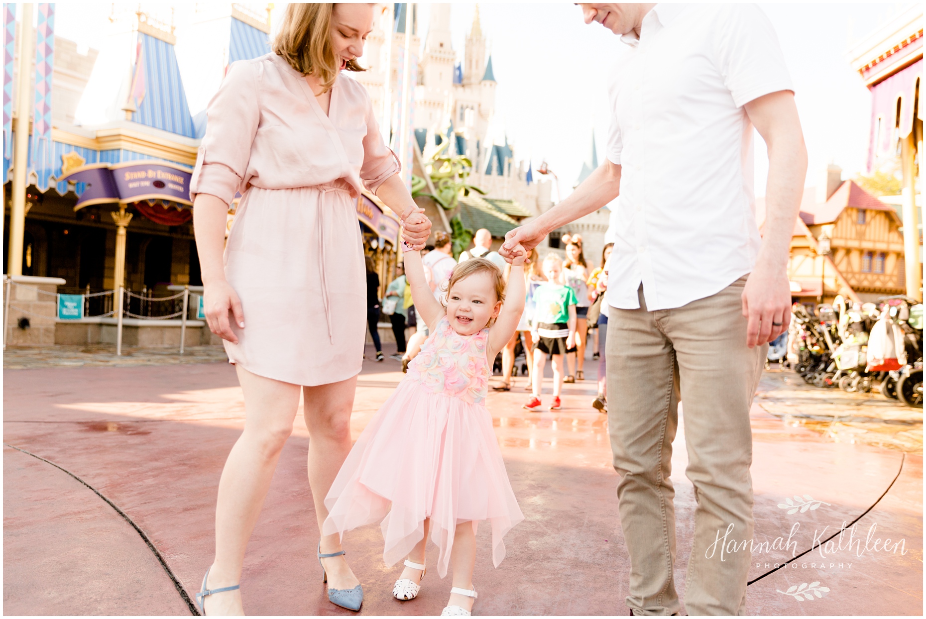 Disney_World_Magic_Kingdom_Family_Photography_Session_Dumbo