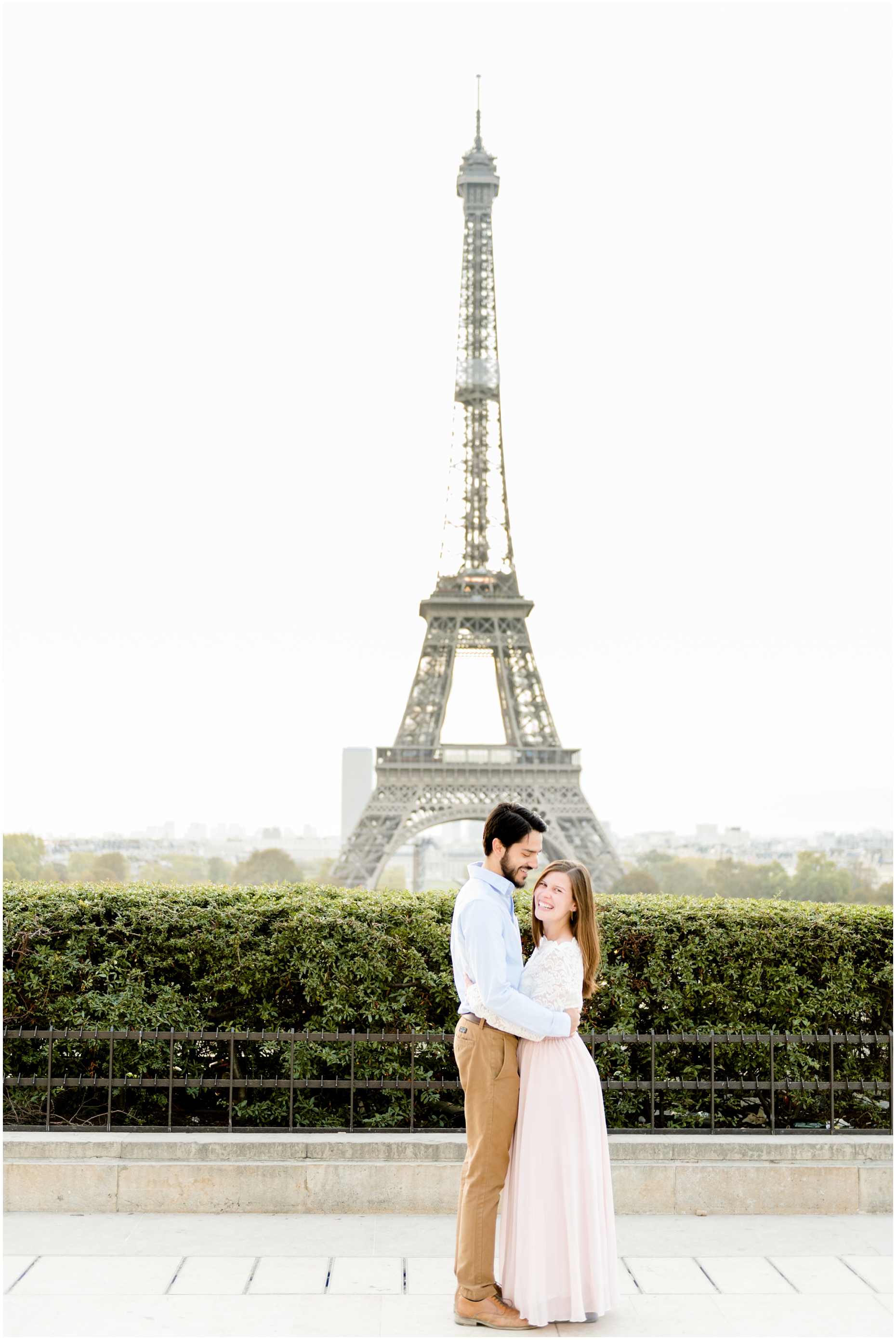 paris_france_eiffel_tower_trocadero_photo_session_english