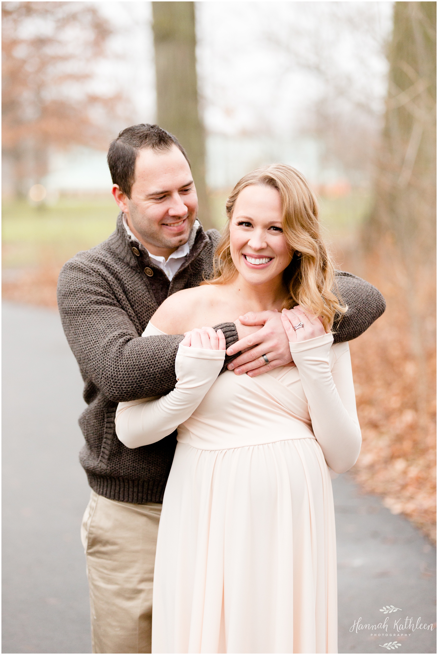 outdoor_lefevre_maternity_photography_buffalo_new_york_history_museum_light_airy