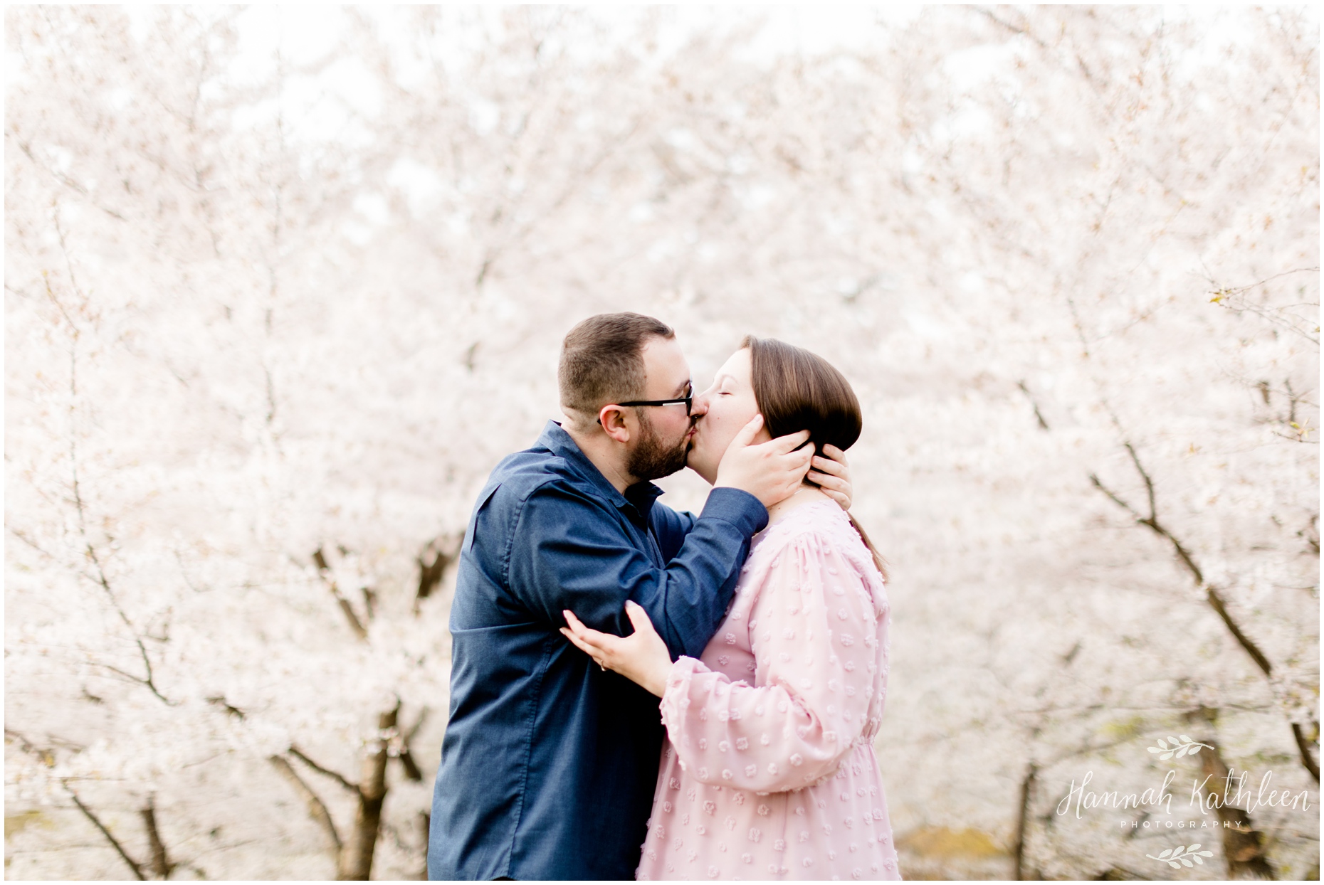 mckenzie_justin_buffalo_new_york_cherry_blossoms_washington_dc_engagement_photography_session_wedding_spring