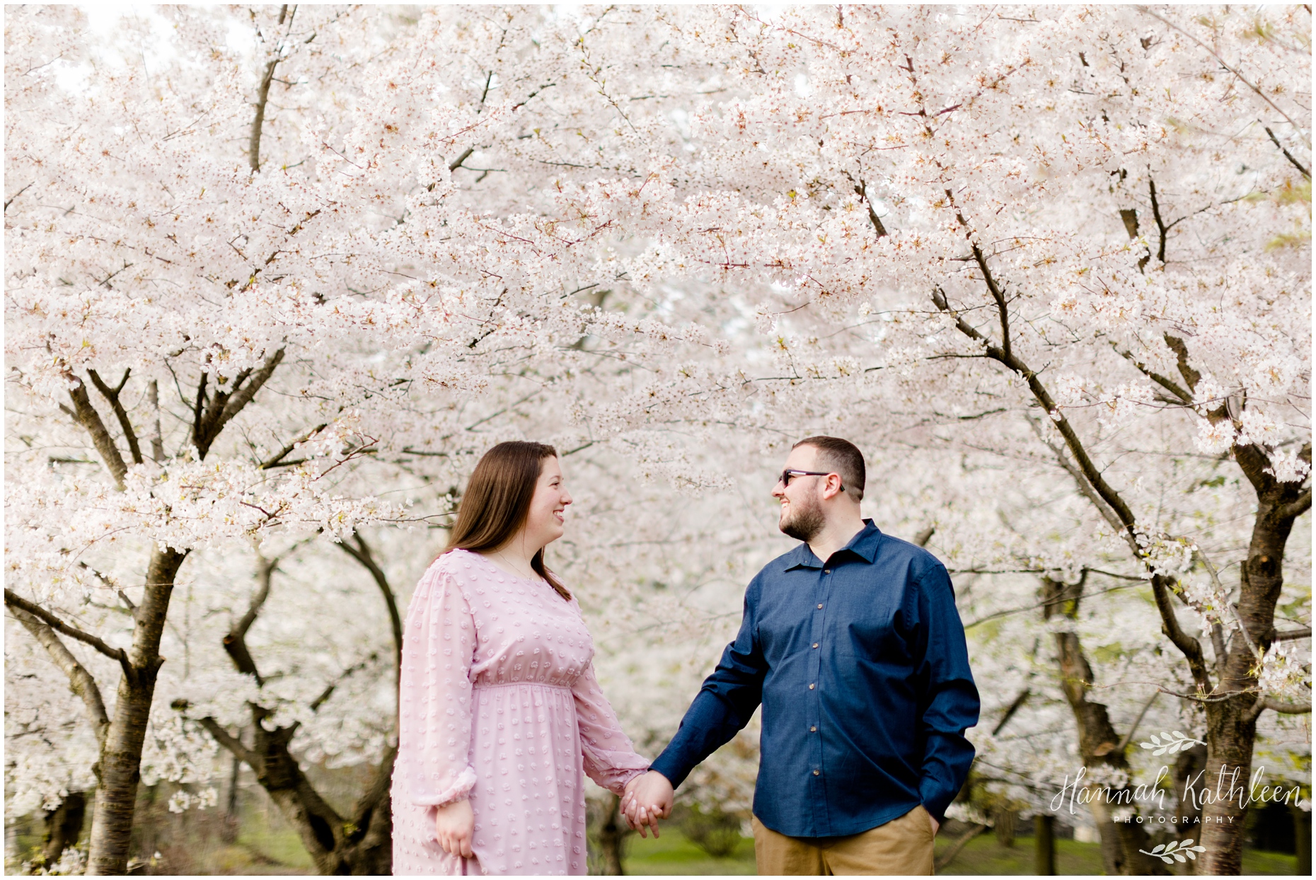 mckenzie_justin_buffalo_new_york_cherry_blossoms_washington_dc_engagement_photography_session_wedding_spring