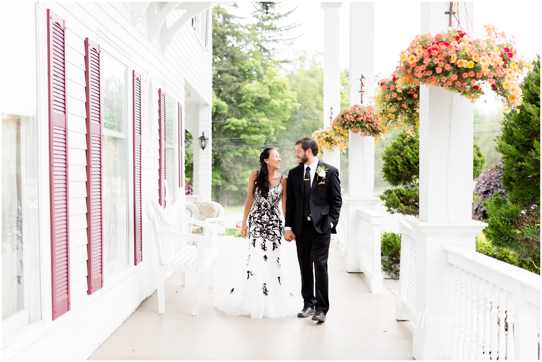 Matt_Katie_Avanti_Mansion_Wedding_Buffalo_Photographer