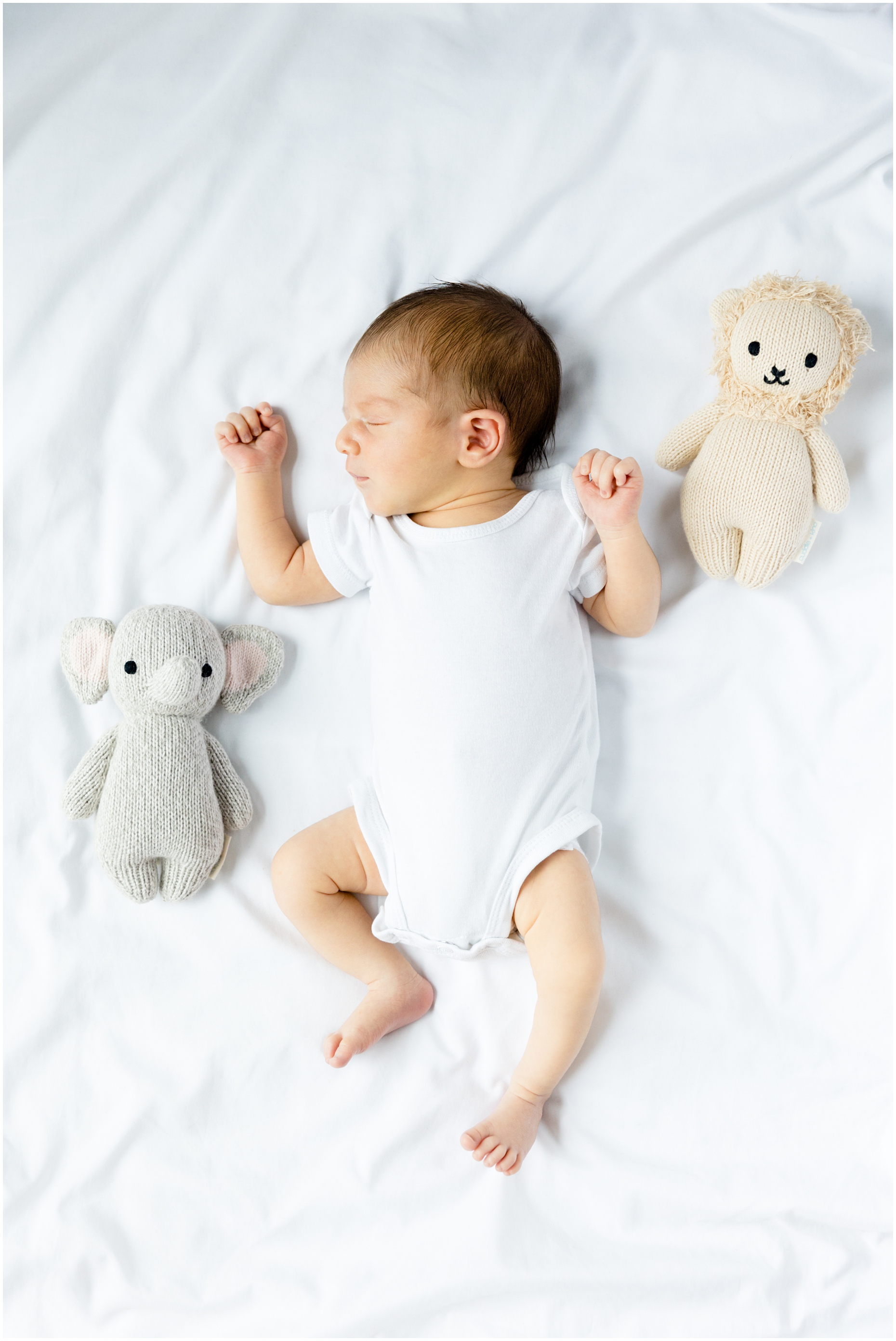 baby-river-alan-porzio-hannah-caleb-family-newborn-at-in-home-professional-photography-photos