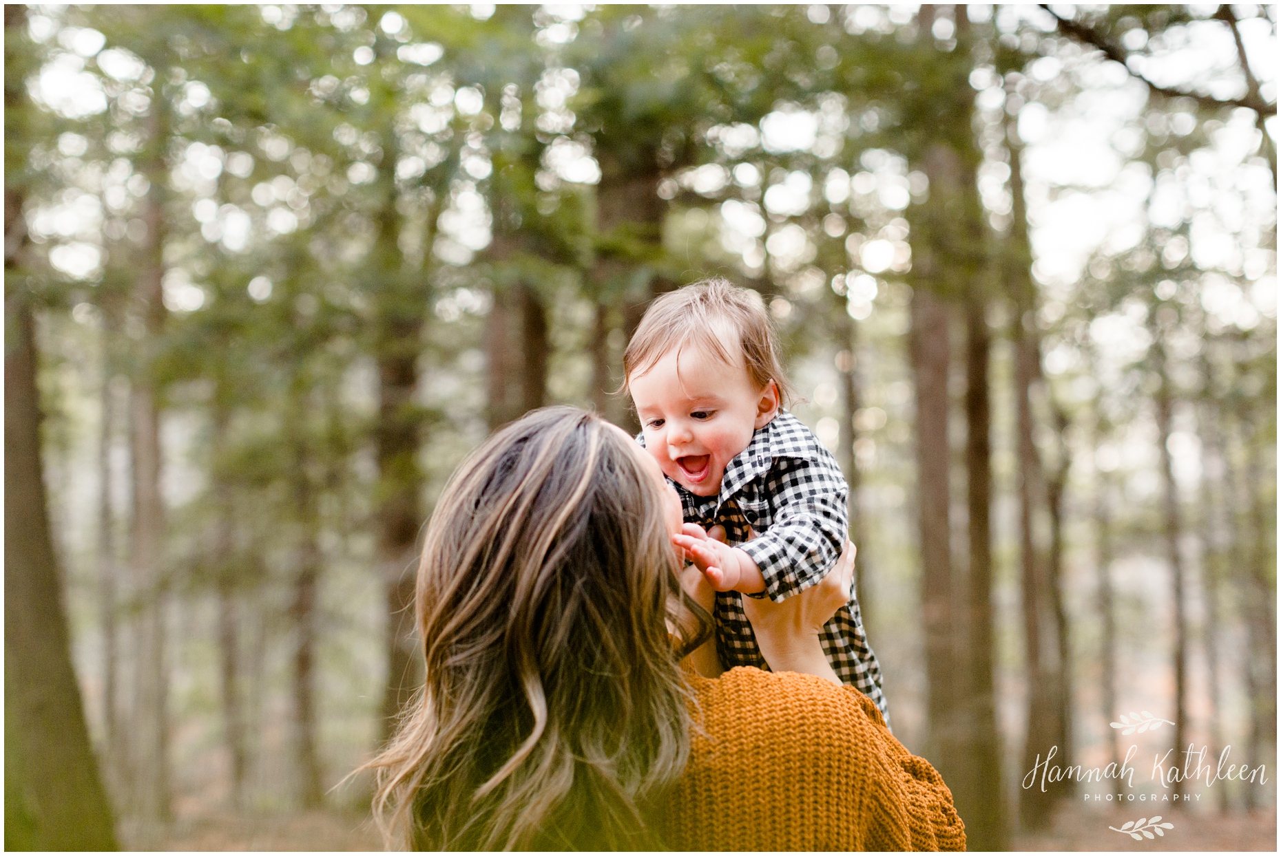 chestnut_ridge_park_family_photography_puppy_fall_hamburg_orchard_park